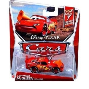 Masinuta Cars 2 - Lightning McQueen with Cone