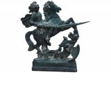 Statueta rasina patinata Cavaler pe cal 26 cm