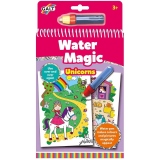 Water Magic: Carte de colorat Unicorni