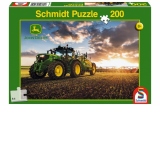 Puzzle 200 piese John Deere - Tractor 6150R cu udator