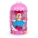 Papusa Minnie cu accesorii Fluffy