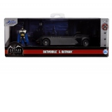 Figurina Batman masina Batmobile cu scara 1:32