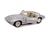 Masinuta diecast Chevrolet Corvette Sting Ray 1963, model argintiu