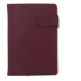 Agenda Diamond Line nedatata A5, cu clapa si buzunar, culoare bordo